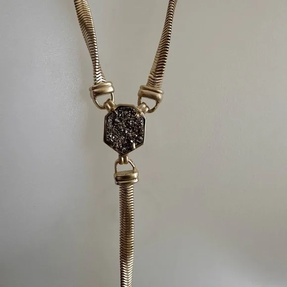 NWT Kendra Scott “Starla” y necklace - Picture 2 of 5